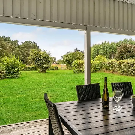 Holiday home Stunning In With Wifi