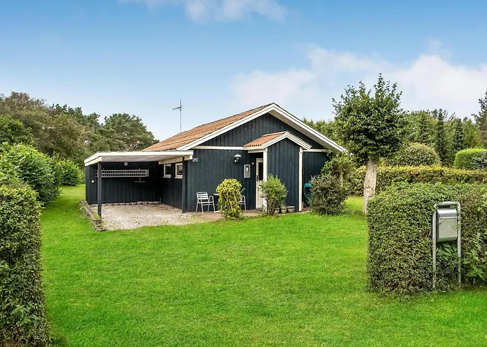 3 Bedroom In * Glesborg